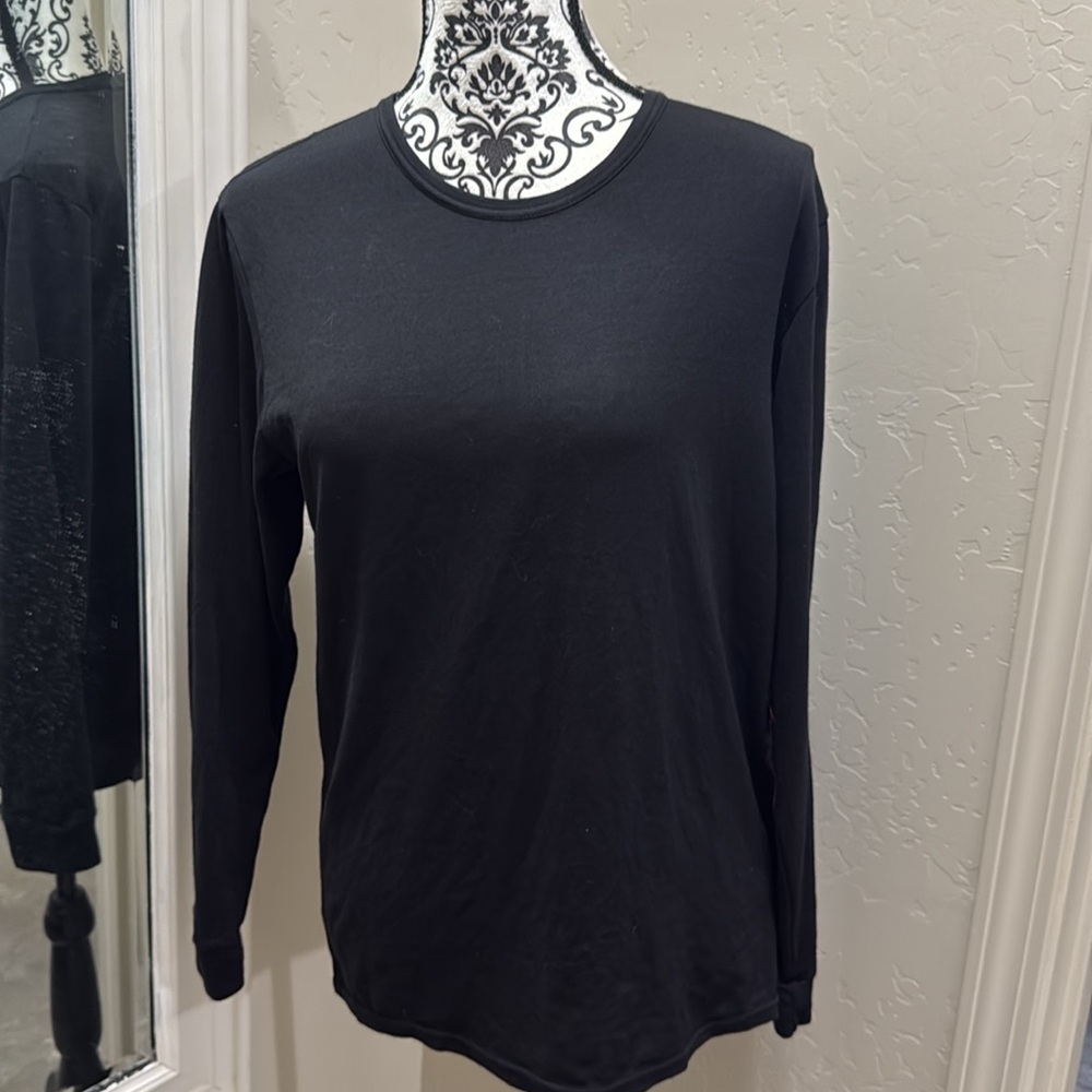 32 Degrees Heat Black Long Sleeve‎ Tee